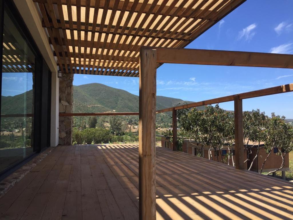 Chalet Nativo - Fabulous Terrace & Vineyard バジェ・デ・グアダルーペ エクステリア 写真