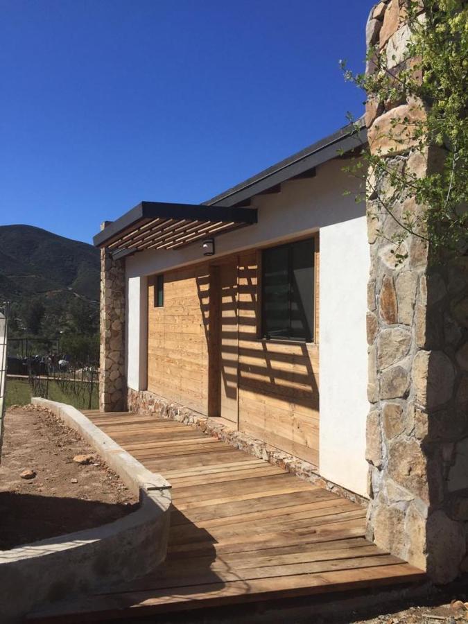 Chalet Nativo - Fabulous Terrace & Vineyard バジェ・デ・グアダルーペ エクステリア 写真