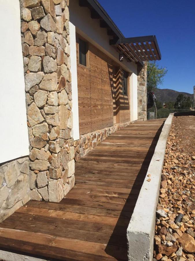 Chalet Nativo - Fabulous Terrace & Vineyard バジェ・デ・グアダルーペ エクステリア 写真